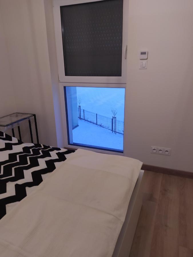 Apartament Z Widokiem Piła Esterno foto
